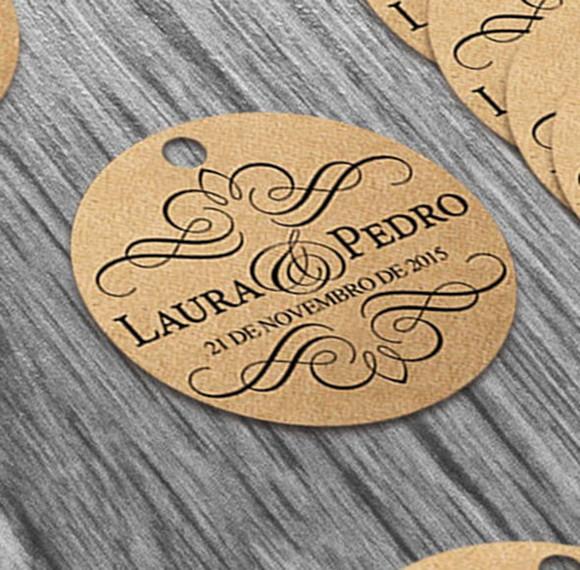 S Tag Kraft 4x4 cm com Sisal - Nome dos Noivos Monograma