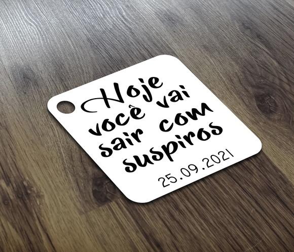 Tag Branca - 4,5x4,5cm - Sair com Suspiros