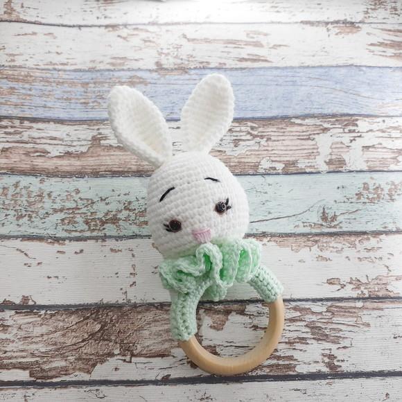 Chocalho Coelho Amigurumi