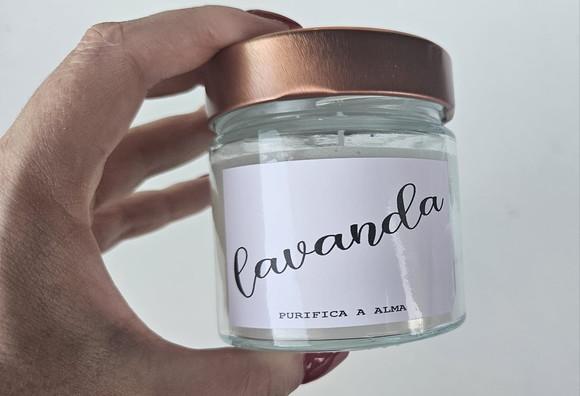 Vela Aromática Calma Lavanda - Coleção Good Vibes