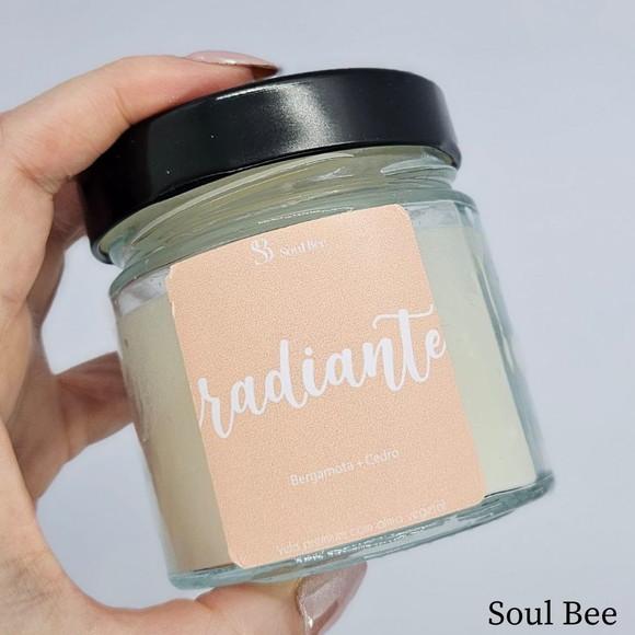 Vela Aromática Colors Vibes Radiante Bergamota e Cedro