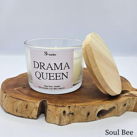 Vela Coleção Drama Queen / Ylang Ylang + Sândalo 150gr