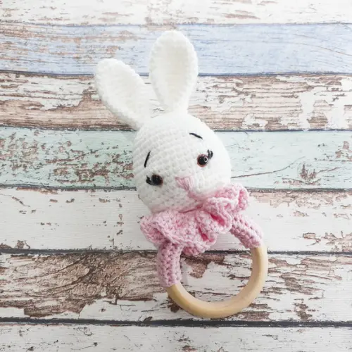Chocalho Coelho Amigurumi