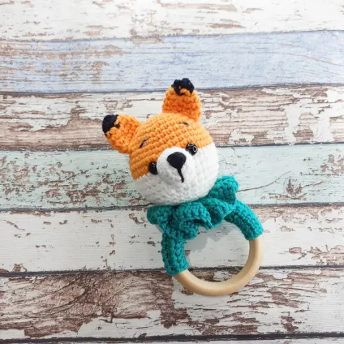 Chocalho Raposinha Amigurumi