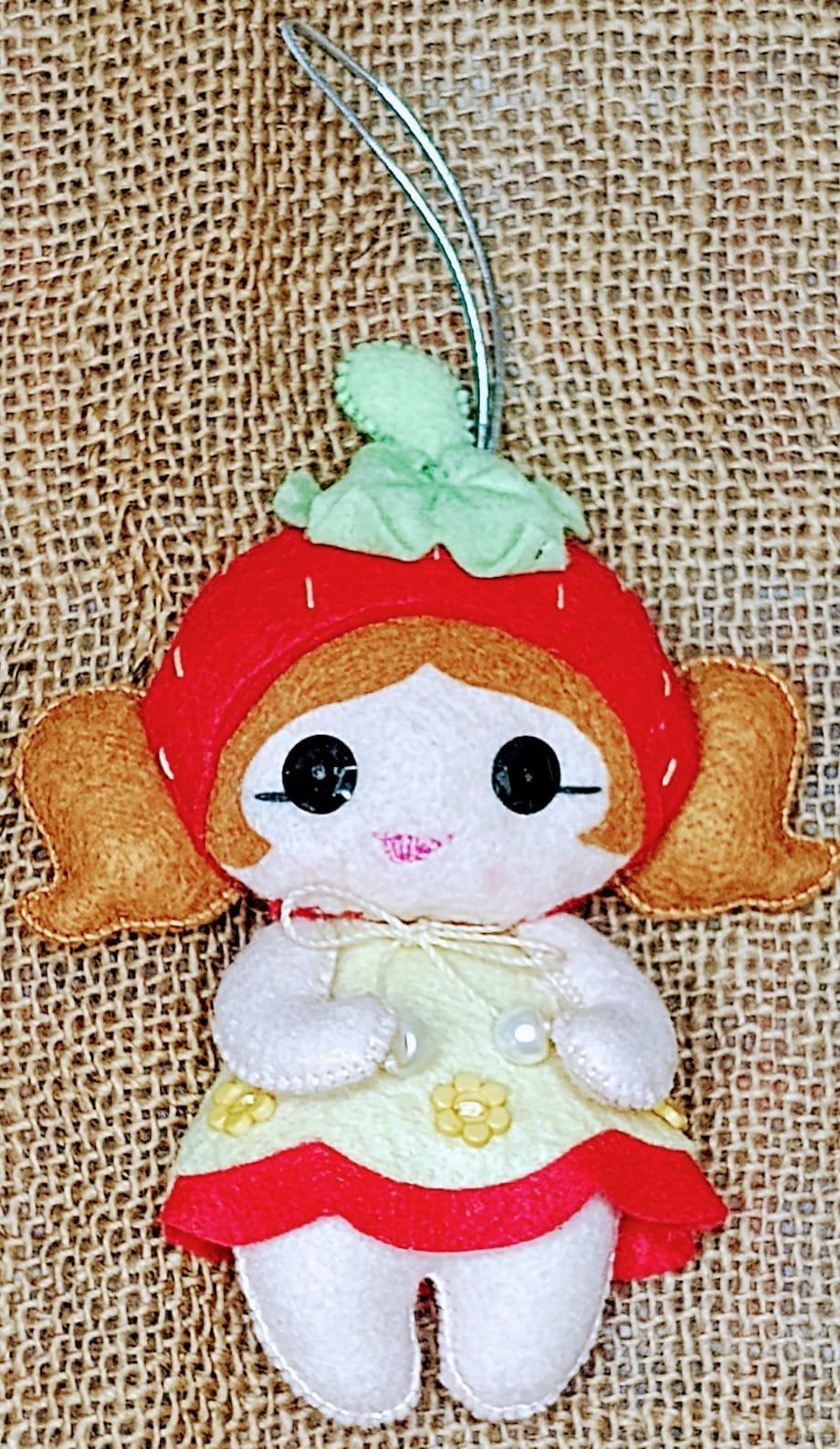 Mini Boneca Frutinhas Moranguinho