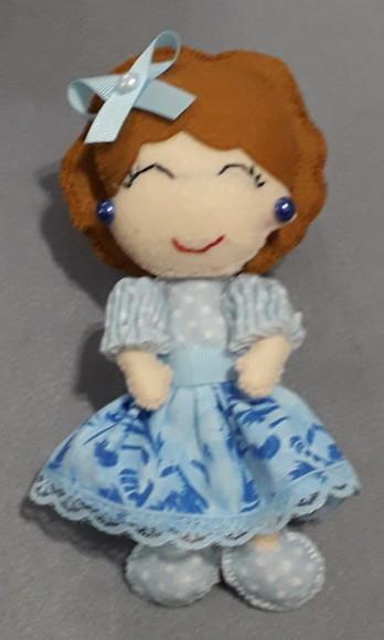 Boneca Alice em feltro
