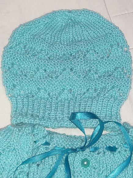 Casaquinho e Gorro de Tricô Verde Fio Keamor