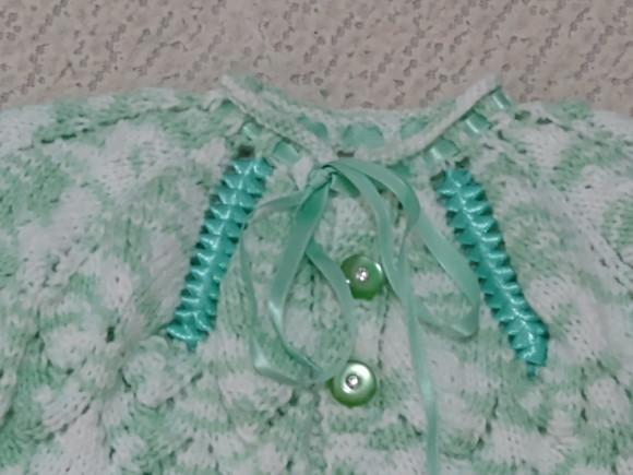 Casaquinho para Bebê Tricotado a Mão - Lã Cisne Bebê Comfort