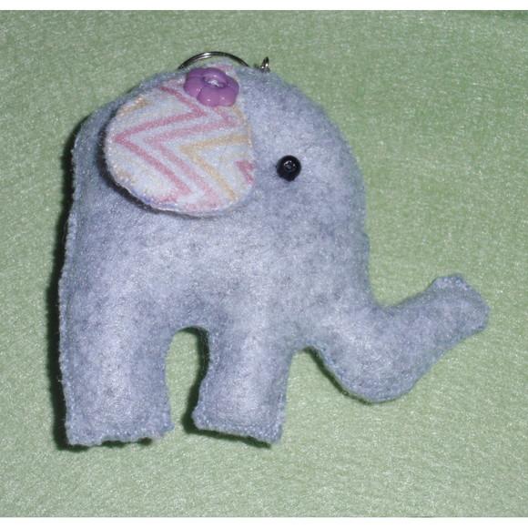 Chaveiro Elefante de Feltro