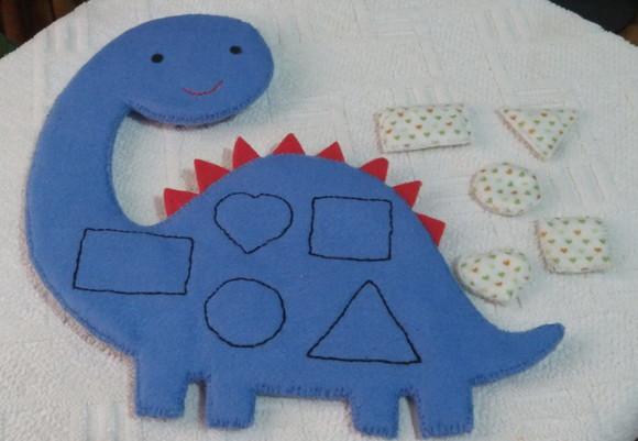 Dino Encaixe em Feltro 24 x 24 cm