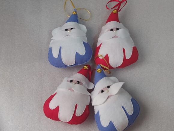 Kit de Pingentes Papai Noel em Feltro para Árvore de Natal