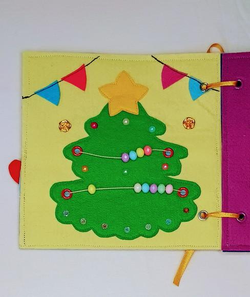 Quiet Book Natal 2 - Livro Sensorial