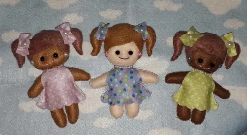 Boneca Joana em Feltro - 11 cm