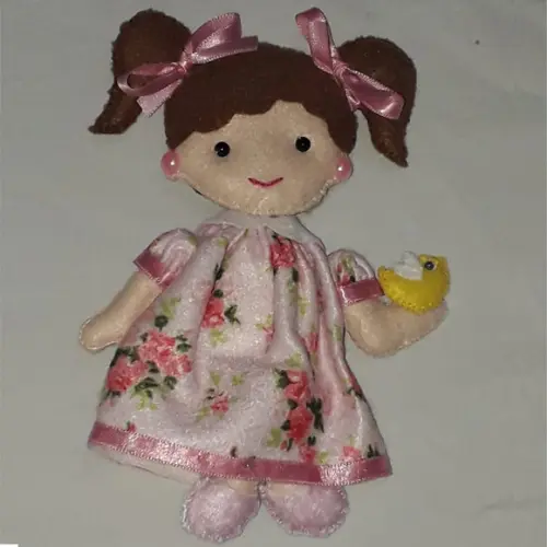 Boneca Lili de Feltro