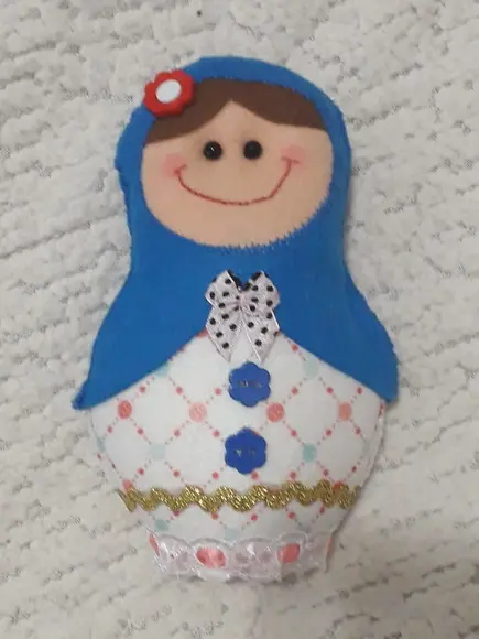 Boneca Matrioska em Feltro 18 cm - Cor Azul
