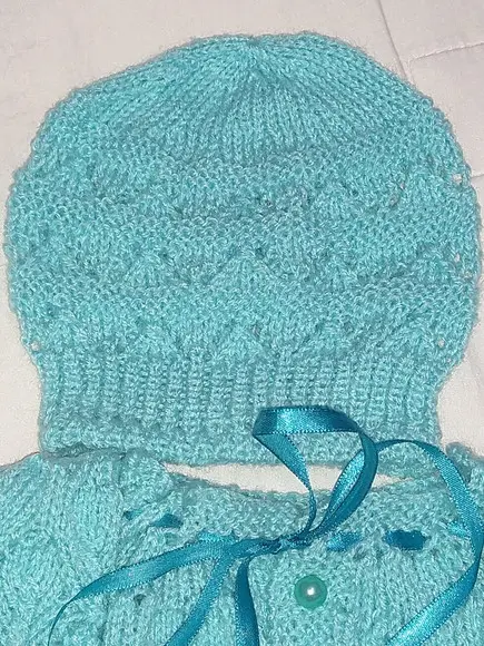 Casaquinho e Gorro de Tricô Verde Fio Keamor