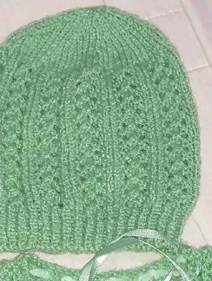 Casaquinho e Gorro Verde de Tricô Fio Círculo Mais Bebê