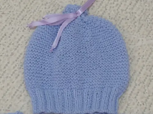 Casaquinho, Sapatinhos e Gorro Lilás Lã Carinho