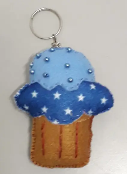 Chaveiro Cupcake com Pérolas