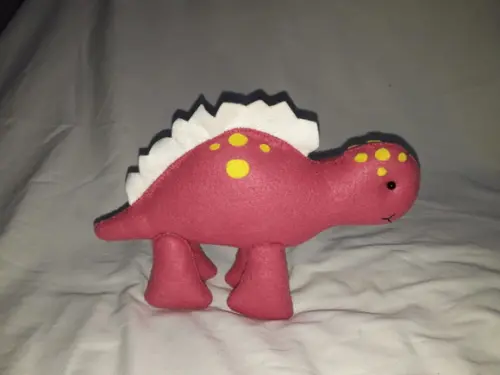 Dinossauro Stegossarus em Feltro - 18 cm