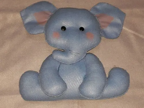 Elefante em Feltro 23cm