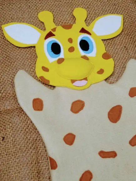 Fantoche Girafa em Feltro