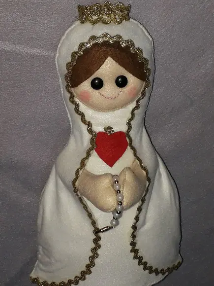 Nossa Senhora de Fátima em Feltro - 30 cm