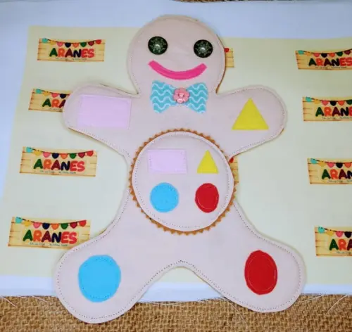Pareamento de Cores e Formas em Feltro- Brinquedo Pedagógico