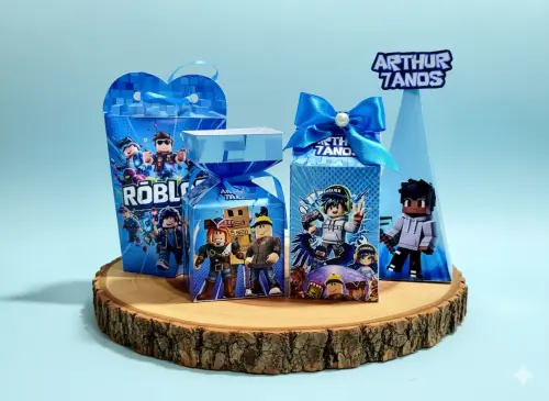 Kit  Roblox Lembrancinhas personalizadas-30 unidades