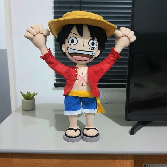 Luffy One Piece em Feltro 35cm