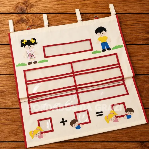 Painel para Chamada Escolar ( 30 Crachás )