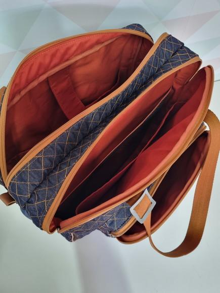 Bolsa com Divisões em Jeans
