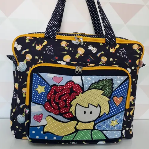 Kit Bolsa Principezinho com 3 Divisões e Nécessaire Dupla