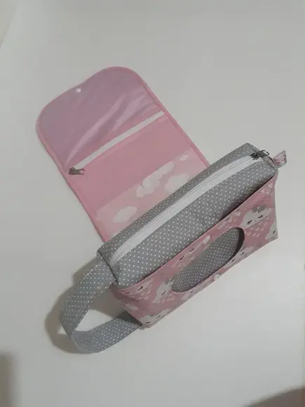 Kit do Bebê-nécessaire com Aba e Capa Vacinas