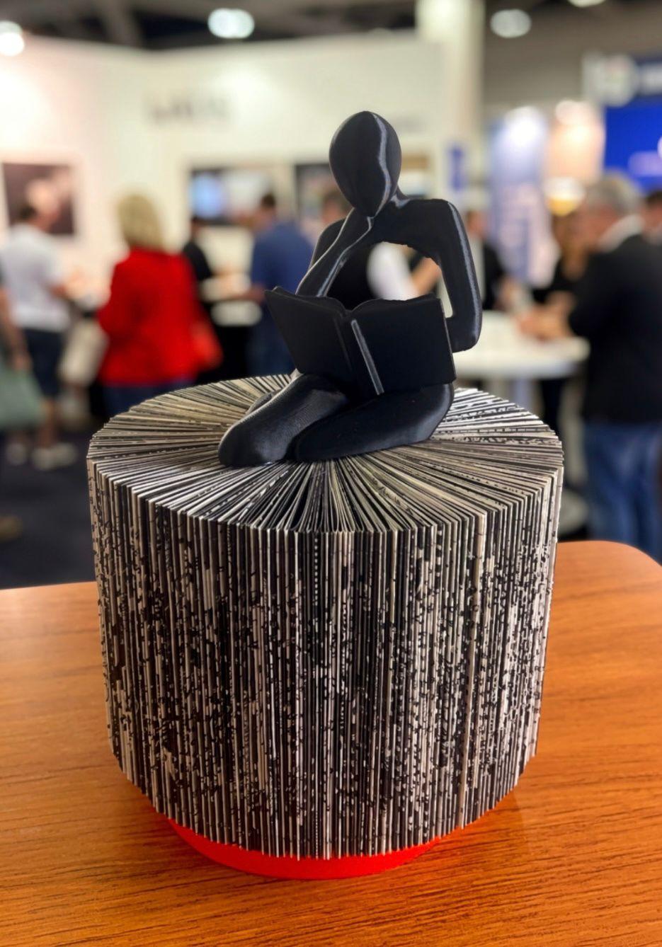 Escultura de Livro
