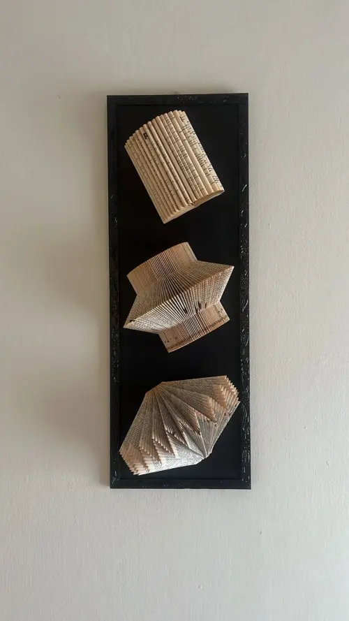 Quadro - esculturas de livro