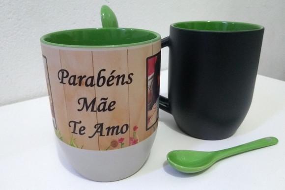 Caneca Mágica com Colher Personalizada