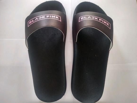 Chinelo Slider Black Pink