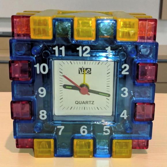 Relógio Cubo Colorido Desmontável Personalizado