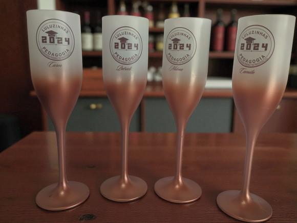Taça Champanhe Degradê Personalizada