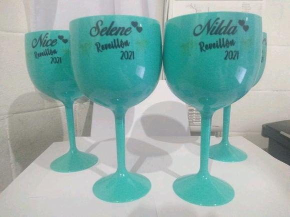 Taça de Gin Colorida Personalizada