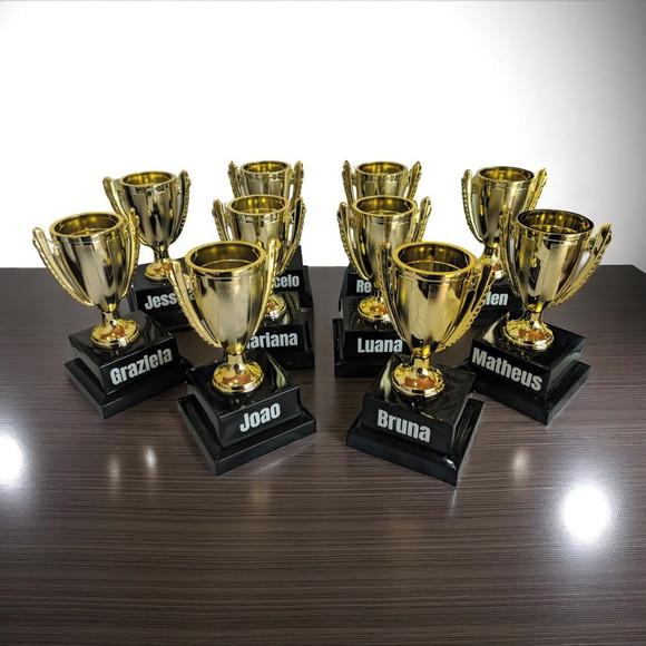 Troféu Dourado Personalizado