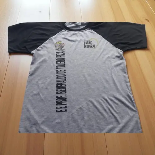 Camiseta Raglan Personalizada