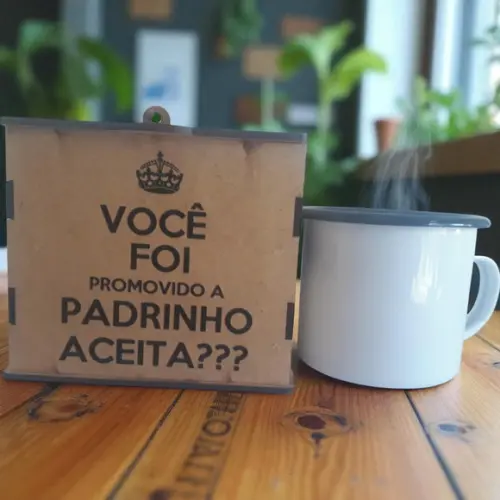 Caneca Agatha c/ Caixa mdf Personalizada