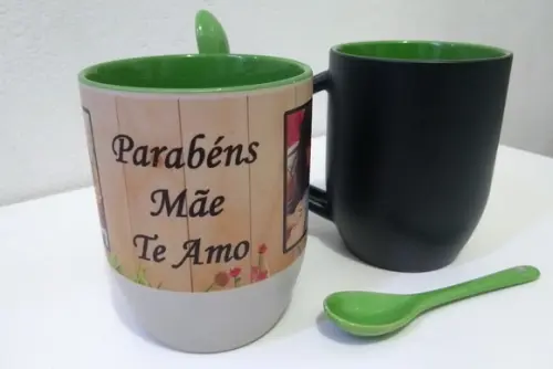 Caneca Mágica com Colher Personalizada