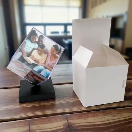 Cubo Giratório Personalizado