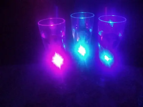 Taça Champanhe com Led Sensor Colorido