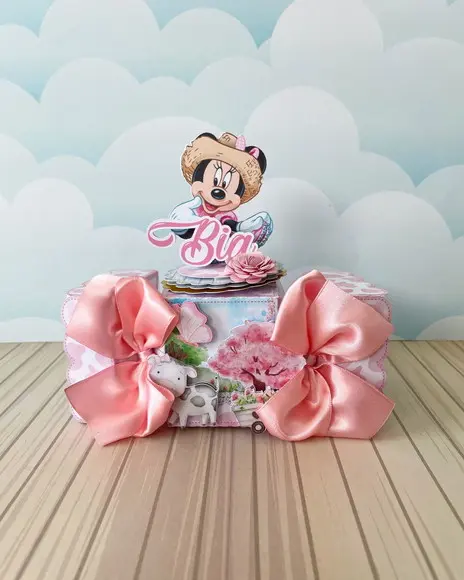 Arquivo de Corte Minnie Fazendeira ( Compre 1 Leve+5