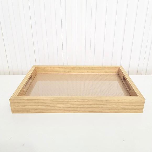 Bandeja 20x30cm Laminada com Fundo Tressê Fendi e Vidro