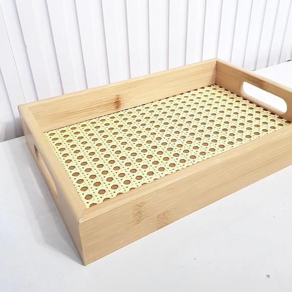 Bandeja 20x30cm Bambu Fundo Palhinha e Alças